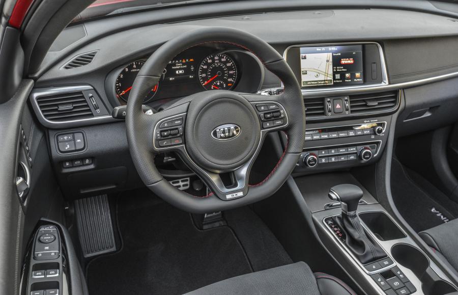  Kia Optima SX Turbo 2015 года  (фото 10 из 11)